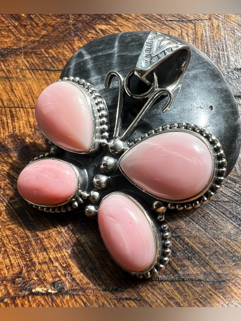 Pink Queen Conch Butterfly Pendant Sterling Silver Southwestern - Picture 3 of 11